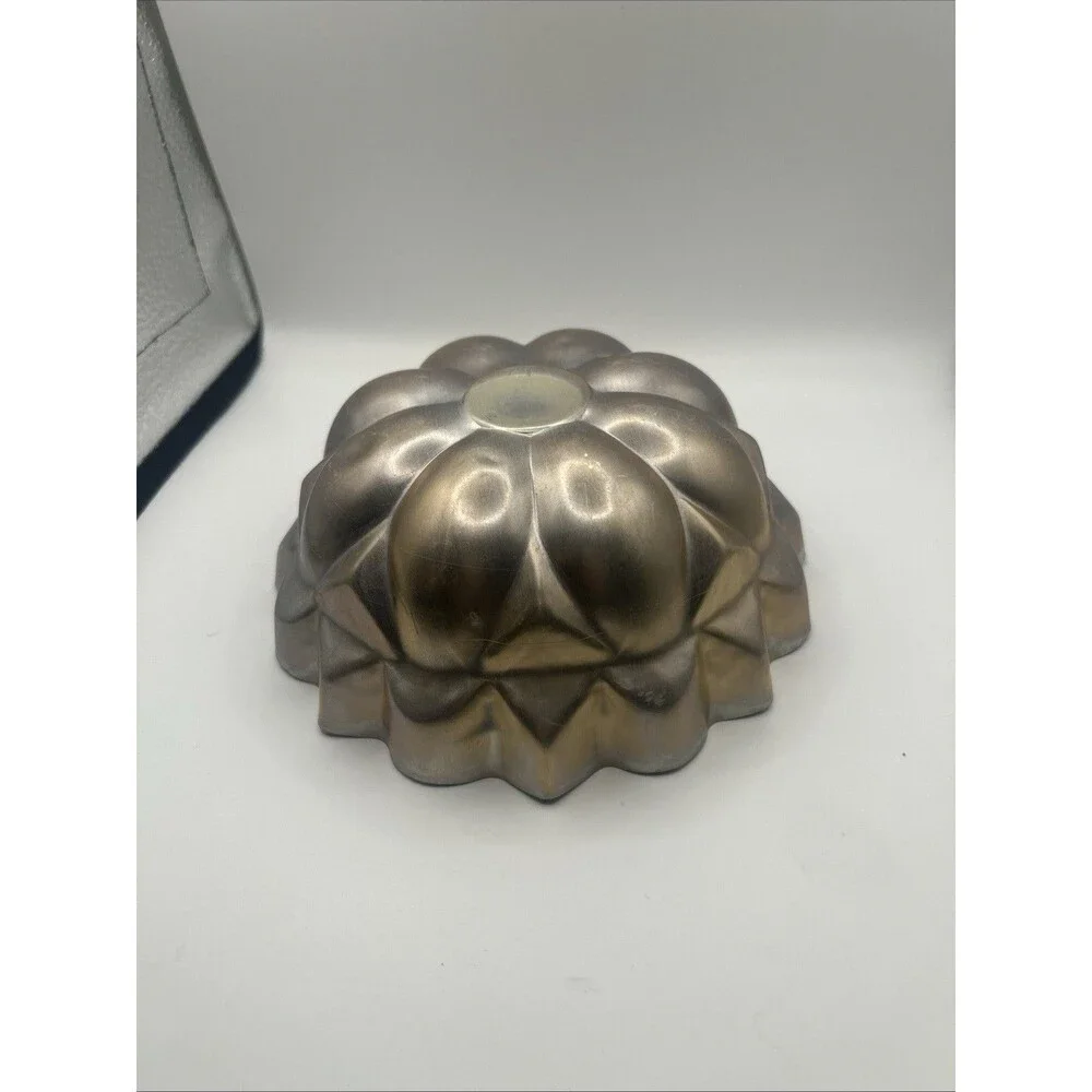 Vintage W Germany Tin Pudding Bundt Cake Jelly Mold Small 6